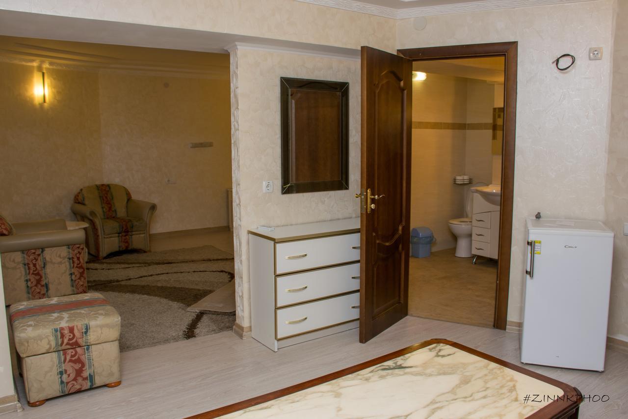 Kedem Hotel Lipiny Exteriér fotografie