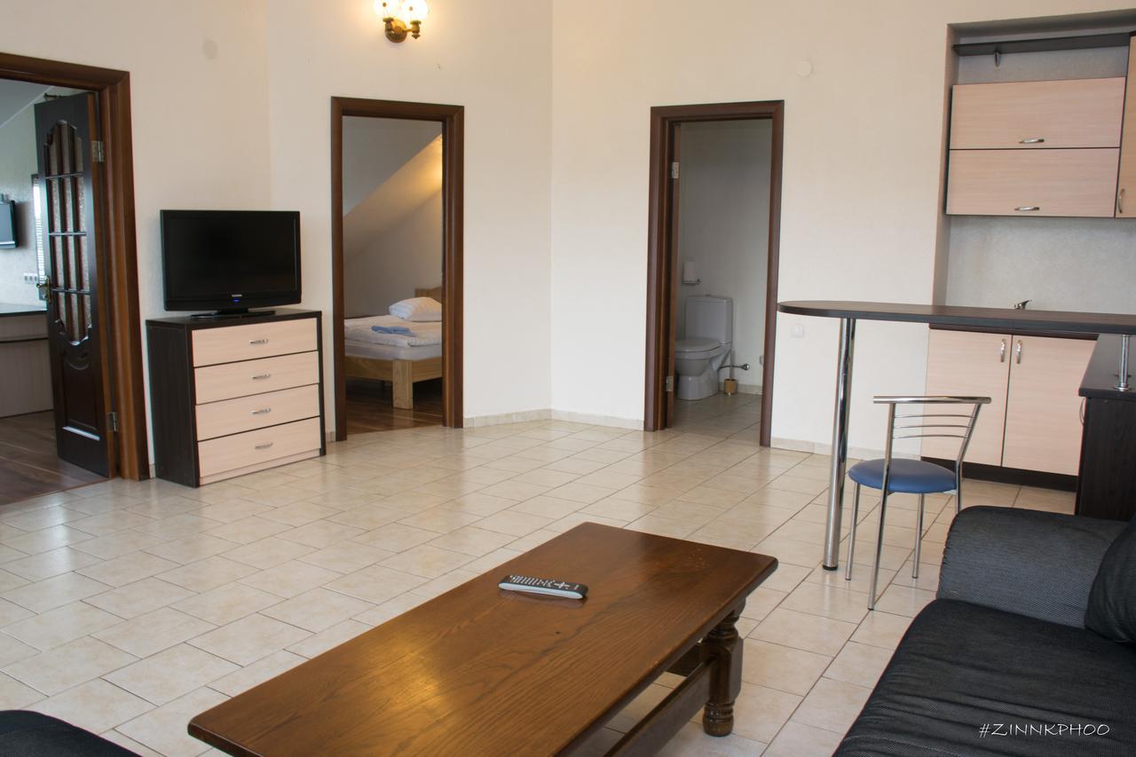 Kedem Hotel Lipiny Exteriér fotografie